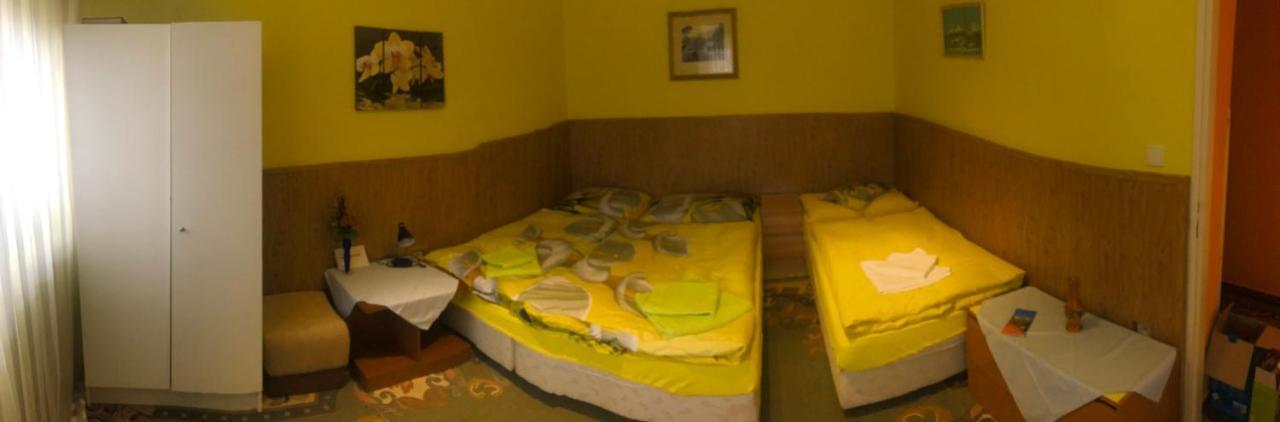 Housing Hella Apartment Nová Lesná Екстериор снимка