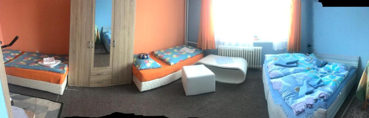 Housing Hella Apartment Nová Lesná Екстериор снимка